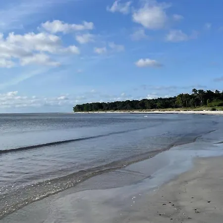 Hjerter Es Casa de Férias Neksø